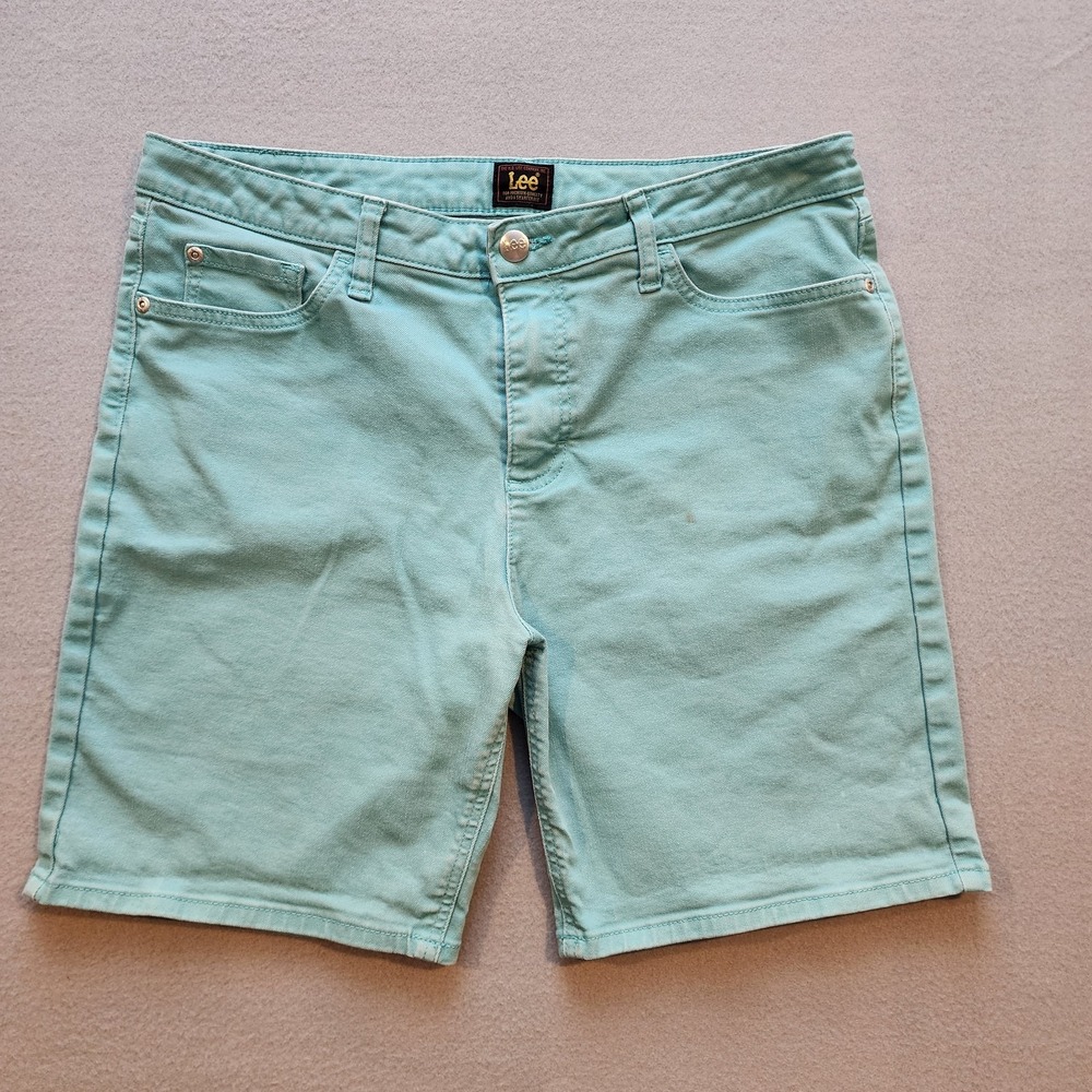 Lee Women's Mint Green Bermuda Shorts Size 14 Stretch Casual Mid Rise